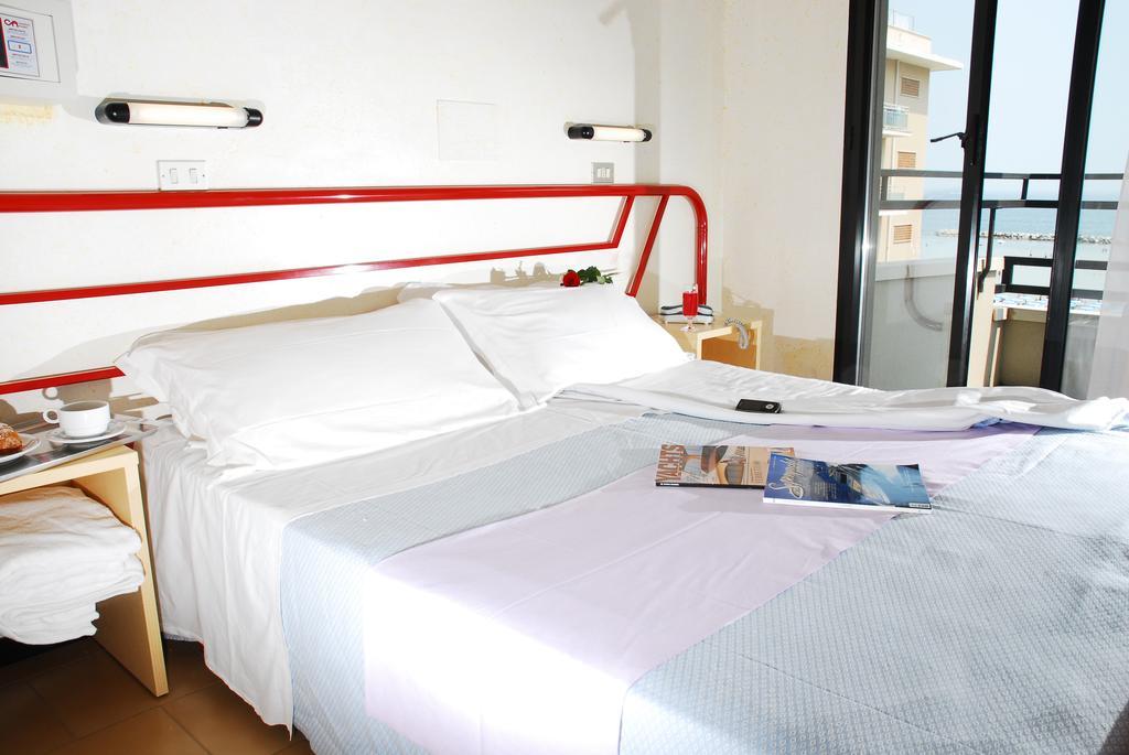 Florida Park Hotel Bellaria-Igea Marina Pokój zdjęcie